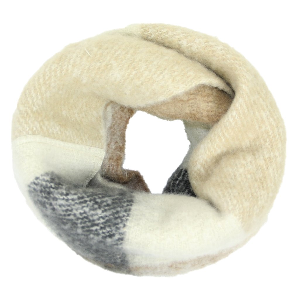 Women's Warm Fuzzy Plaid Infinity Scarf Women's Warm Fuzzy Plaid Infinity Scarf