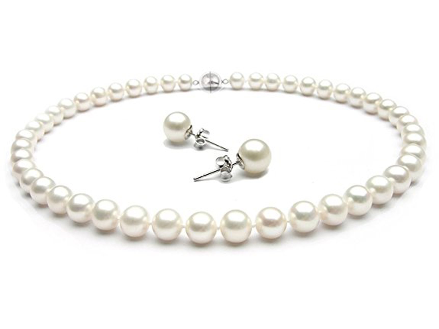 TreasureBay Stunning 8-9mm AA Grade Freshwater Pearl Necklace Choice of Length: 17"/43.5cm; 18"/46cm and 20"/51cm With FREE pair of 8mm Pearl Stud earrings (20)