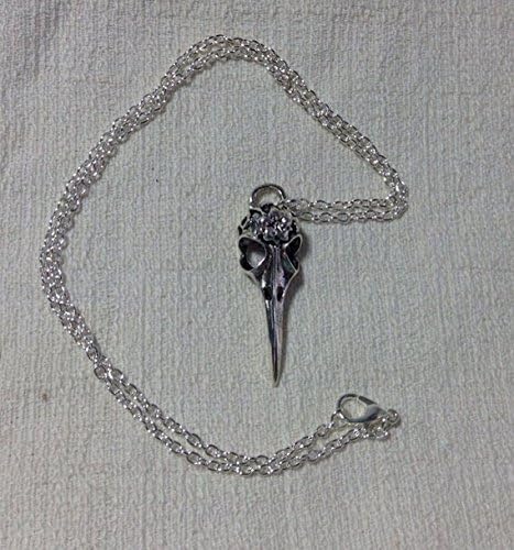 Raven Skull Necklace, Antique silver Bird Skull Necklace, Unique Animal Skull, Grunge Necklace, Crow Skull, Labyrinth Costume Necklace