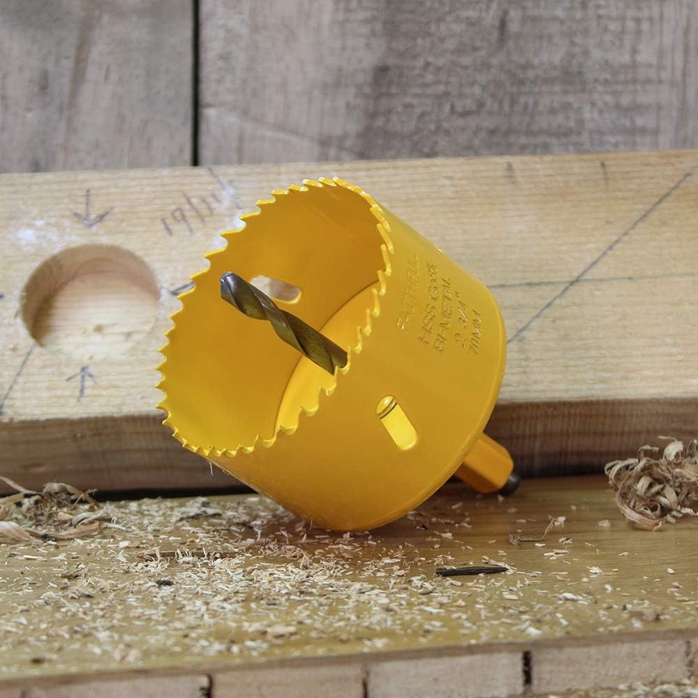 Faithfull FAIHS70SOFIT Soffit Cutter Holesaw 70 mm Fitted with Integral Arbor and Replaceable Pilot Drill,Yellow - Image 3