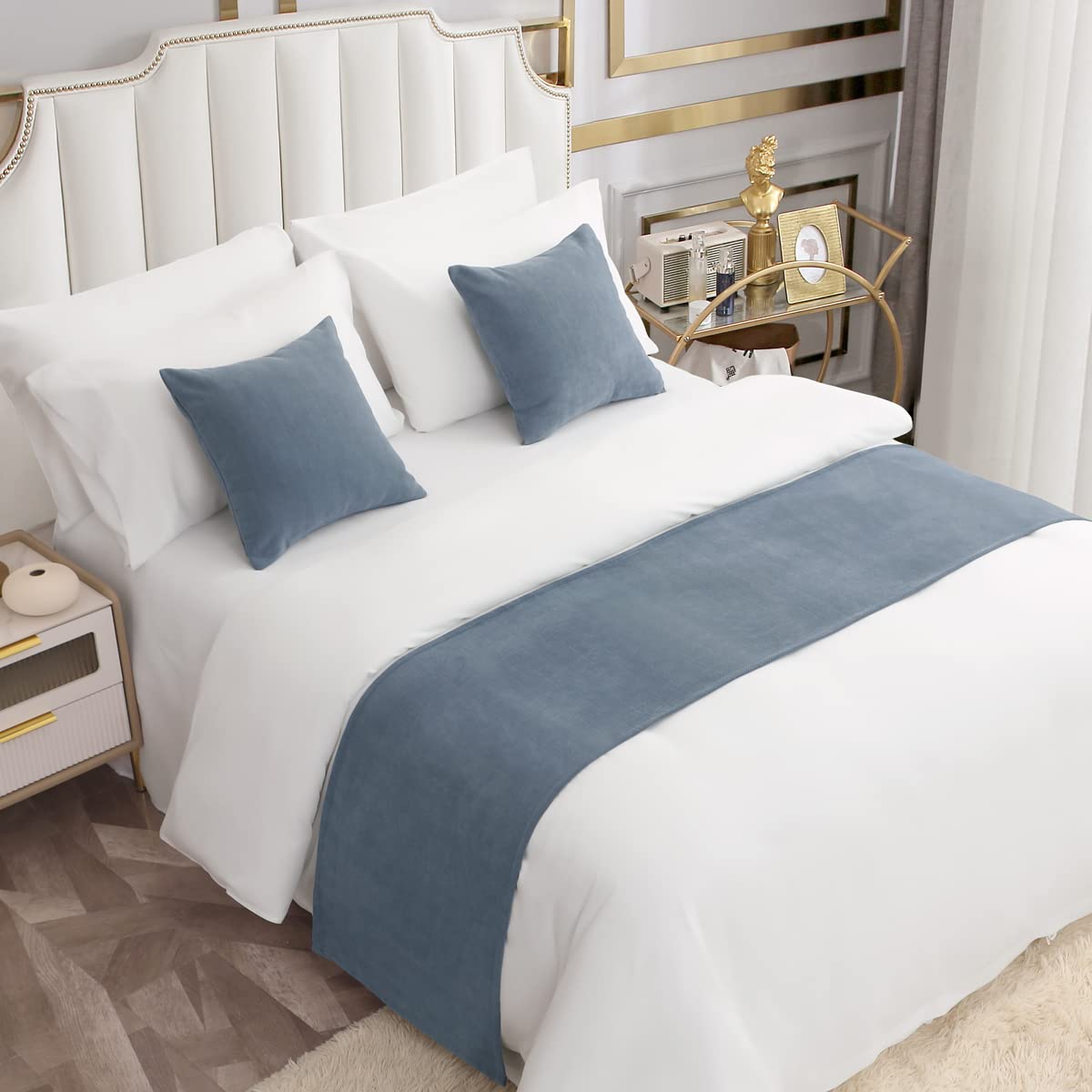 AMBERIS Bed Runner Single Layer Chenille Blue, Modern Style Bed Scarves for Home Hotel Decorations (Pillowcases sold separately)