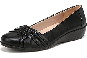 LifeStride Women's Incredible Flat