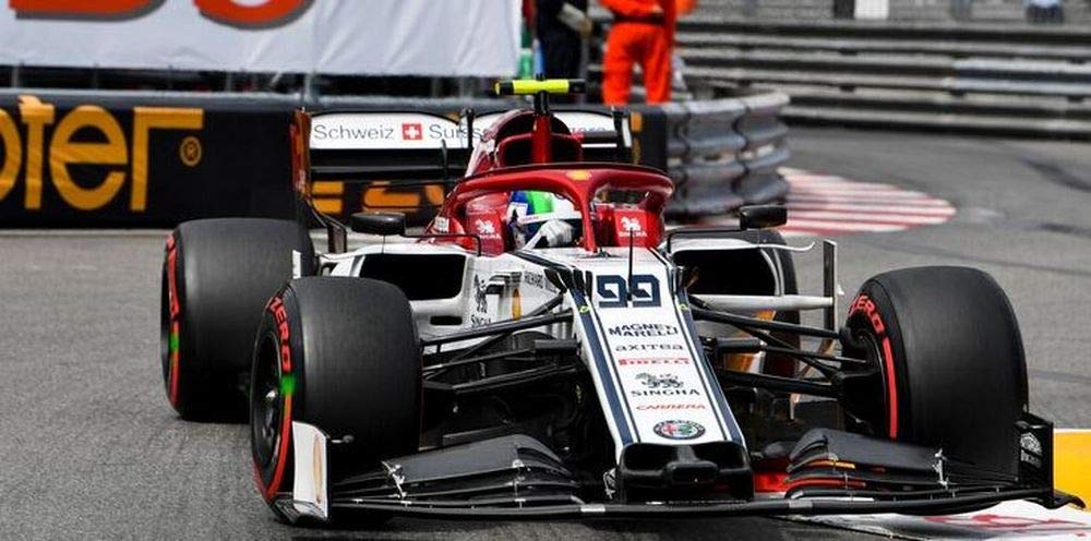 Minichamps 417190699 Collectible Miniature Car, White/Red