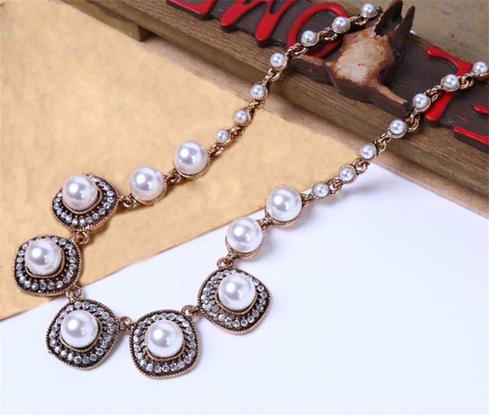 XX Pearl Flower Clavicle Chain, White Diamond,White Diamond