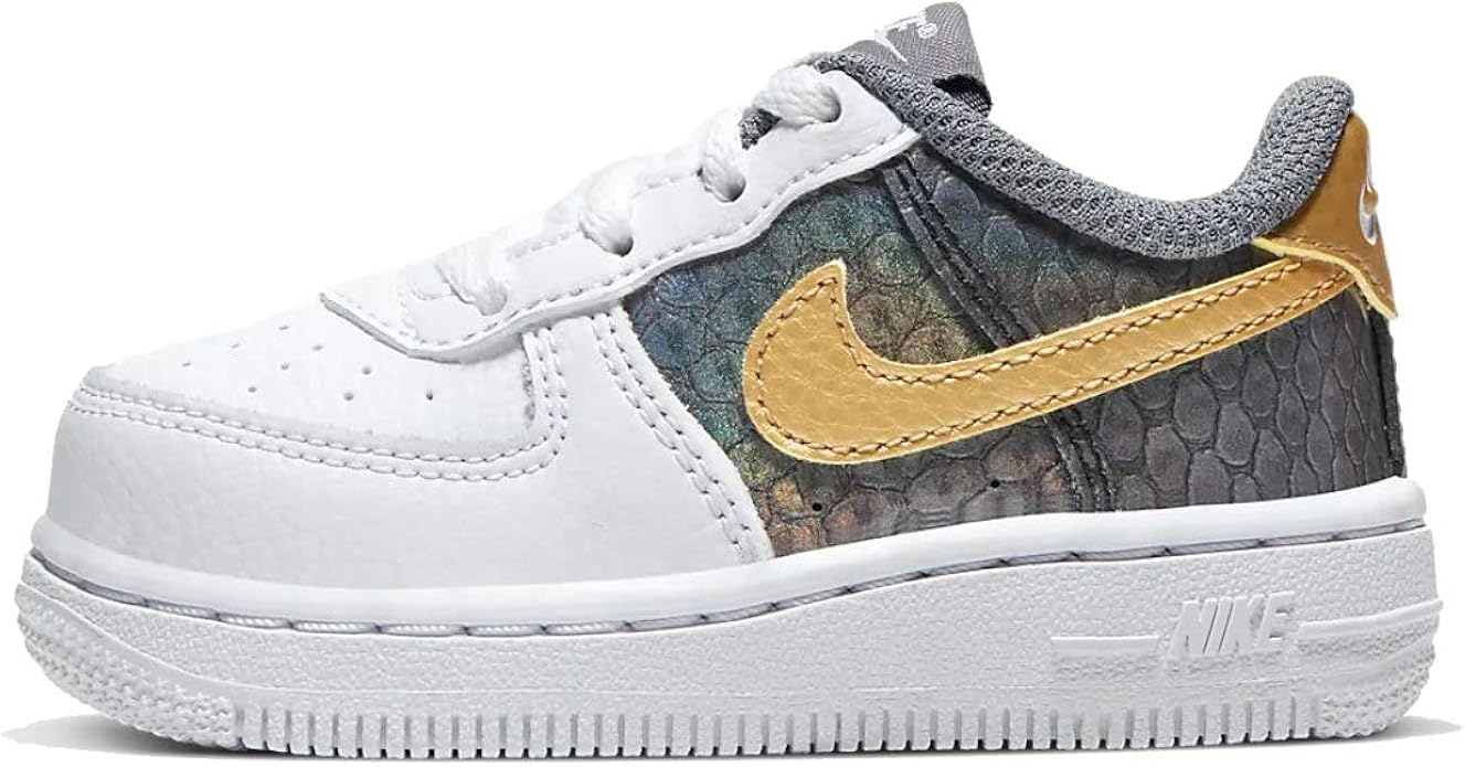 nike kids track shoes