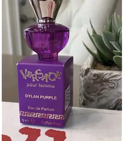 Amazon.com : Versace Pour Femme Dylan Purple 4 Pcs Gift Set