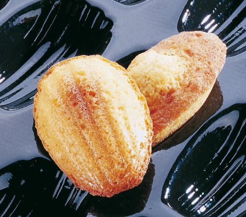 Sasa Demarle FP 01511 Flexipan 1.2-Ounce Madeleine Pan with 40 Molds