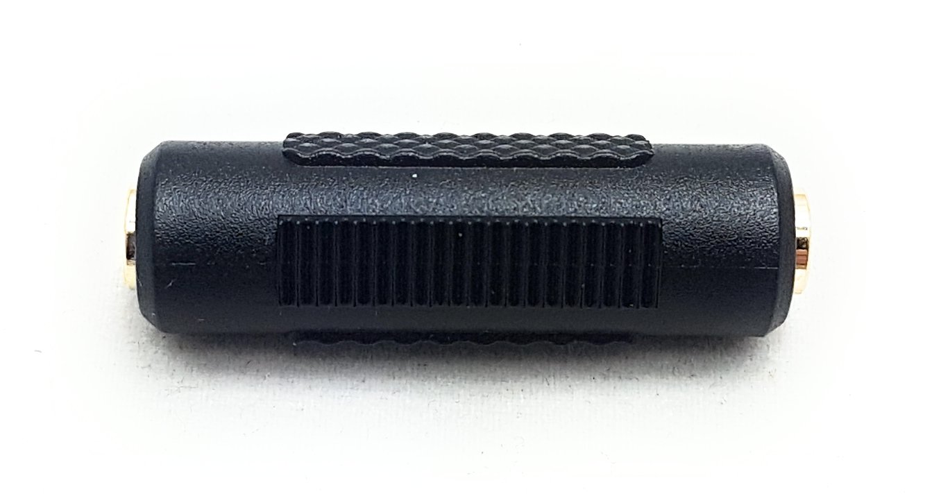 Maincore 3.5mm to 3.5mm Jack Coupler Joiner Extending Stereo Adapter (Female to Female).