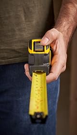 Stanley FatMax Autolock Pocket Tape 8m 32mm Wide ZSTA-0-33-504 view 8