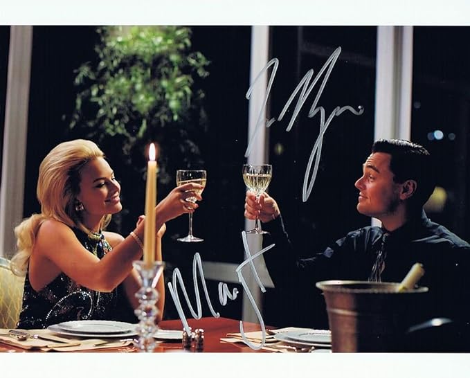 Amazon 直筆サイン ウルフオブウォールストリート The Wolf Of Wall Street 13 レオナルド ディカプリオ As ジョーダン ベルフォート Leonardo Dicaprio As Jordan Belfort マーゴット ロビー As ナオミ Margot Robbie As Naomi Lapaglia 豪華２名