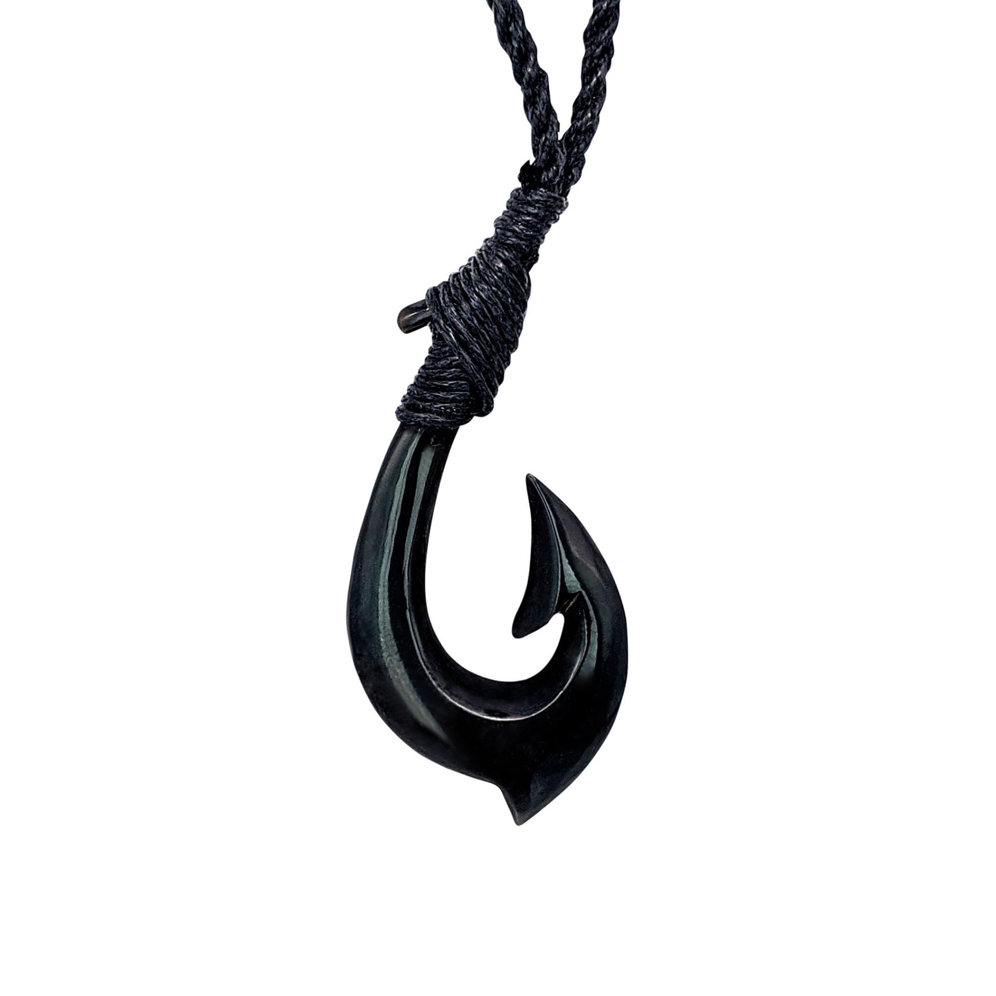 81stgeneration Hand-Carved Horn Large Smooth HEI Matau Pendant - Men's Taonga Amulet Surfer Accessory - Tribal Maori-Style Black Fish Hook Cord Necklace - Natural Jewellery for Women