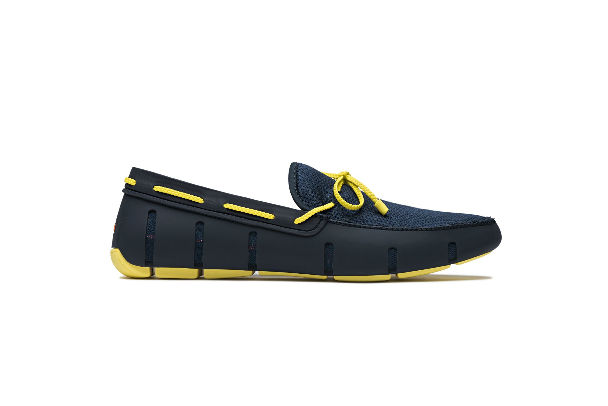 swims boat shoes
