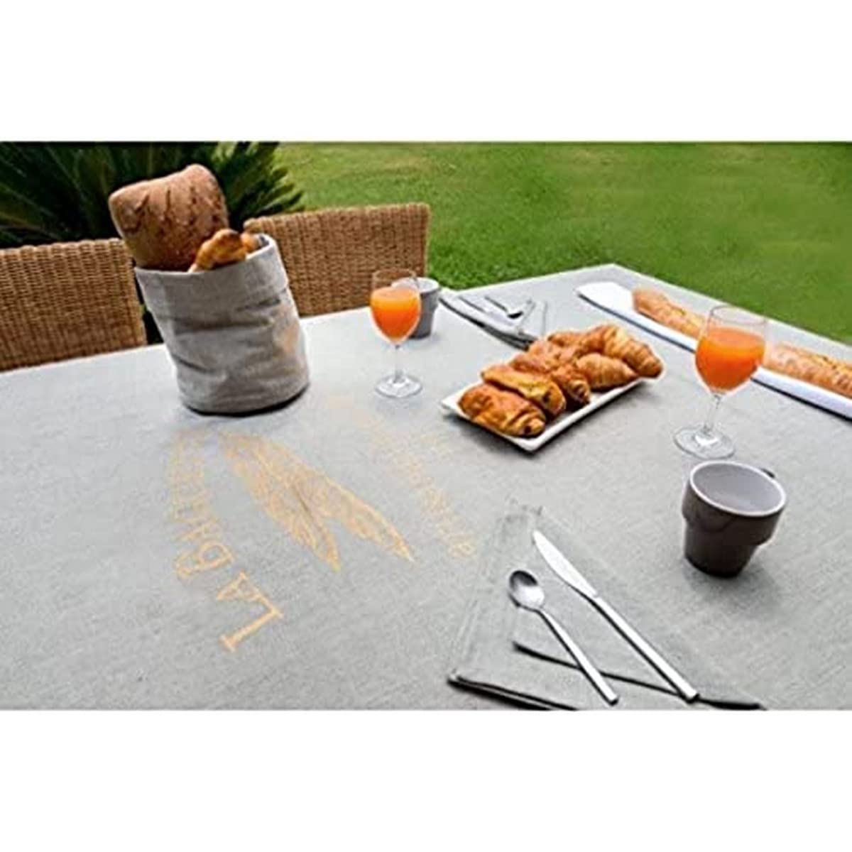 BAGUETTE cotton, stain-resistant square tablecloth 140 x 140 cm — image 1