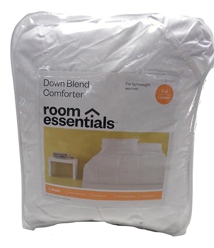 Room Essentials Down Blend Comforter Warm Weight 1 Full Qu