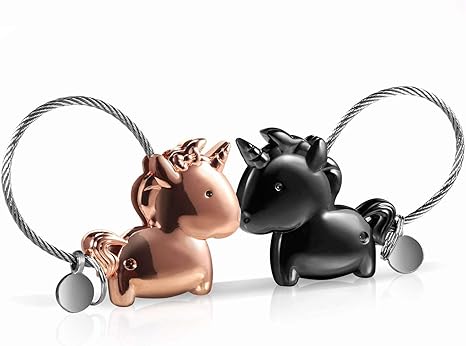 Amazon Co Jp Cisixin キーホルダー カップル キーリング ペア キーチェーン マグネット付き かわいい 動物 2個セット ユニコーン ホーム キッチン
