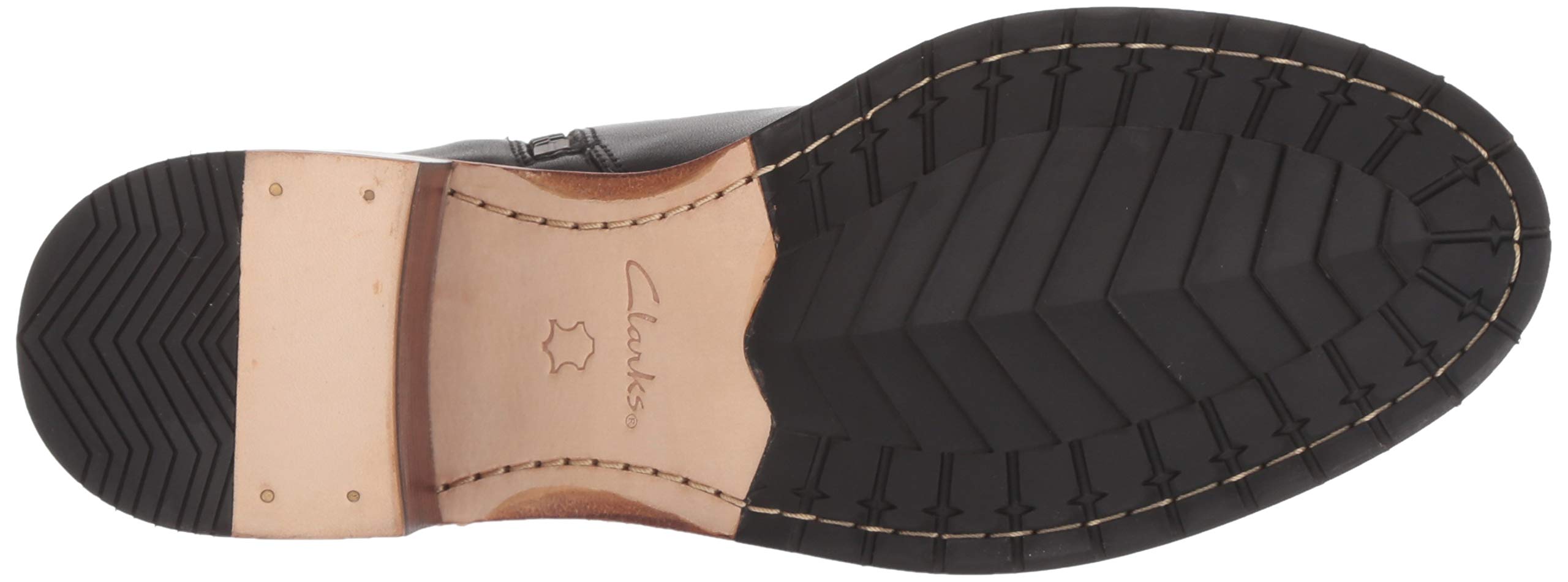 Clarks Women's Clarkdale Jax Ankle Boot - Image 4