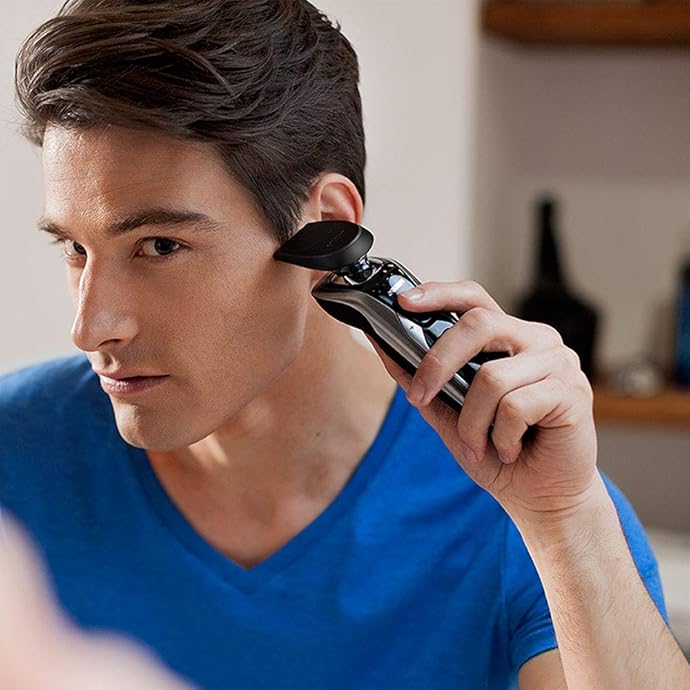 Philips 飞利浦 9000旗舰系列 S9531/26 干湿两用电动剃须刀 带清洁桶 ¥1228秒杀