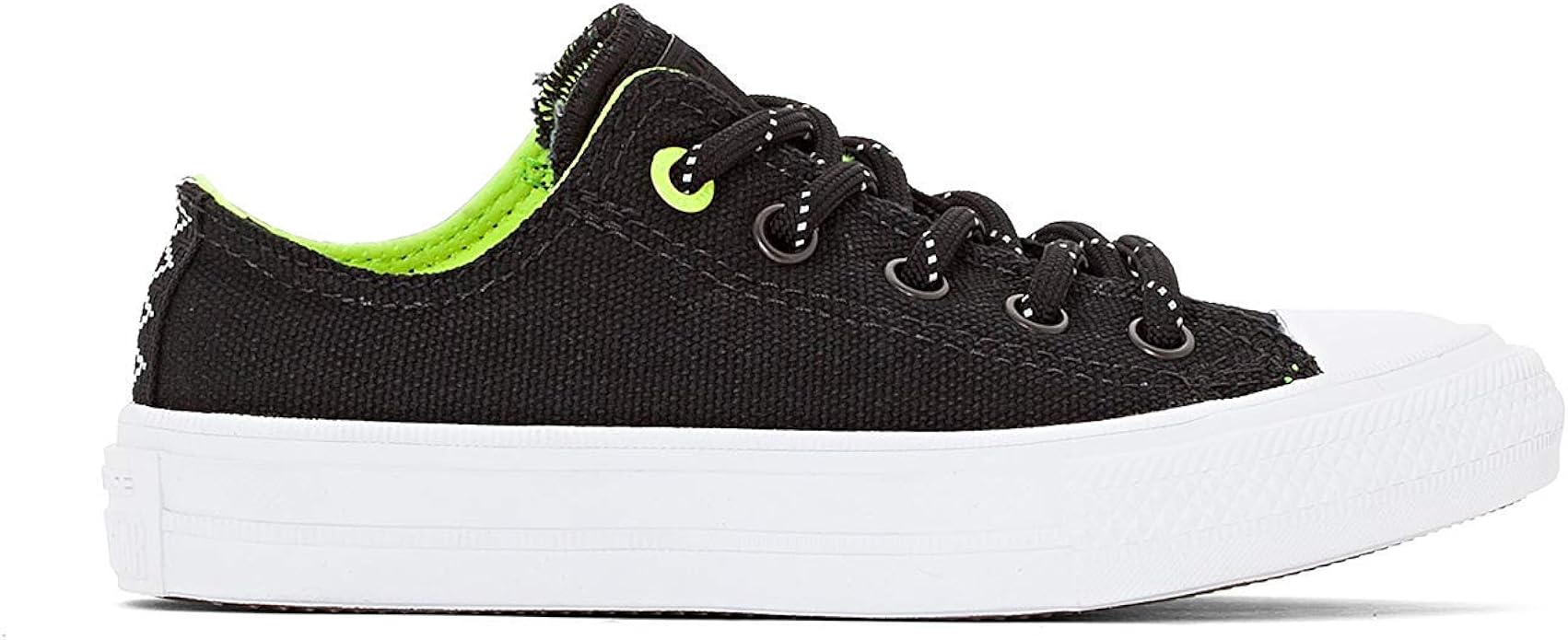 kids black chuck taylors