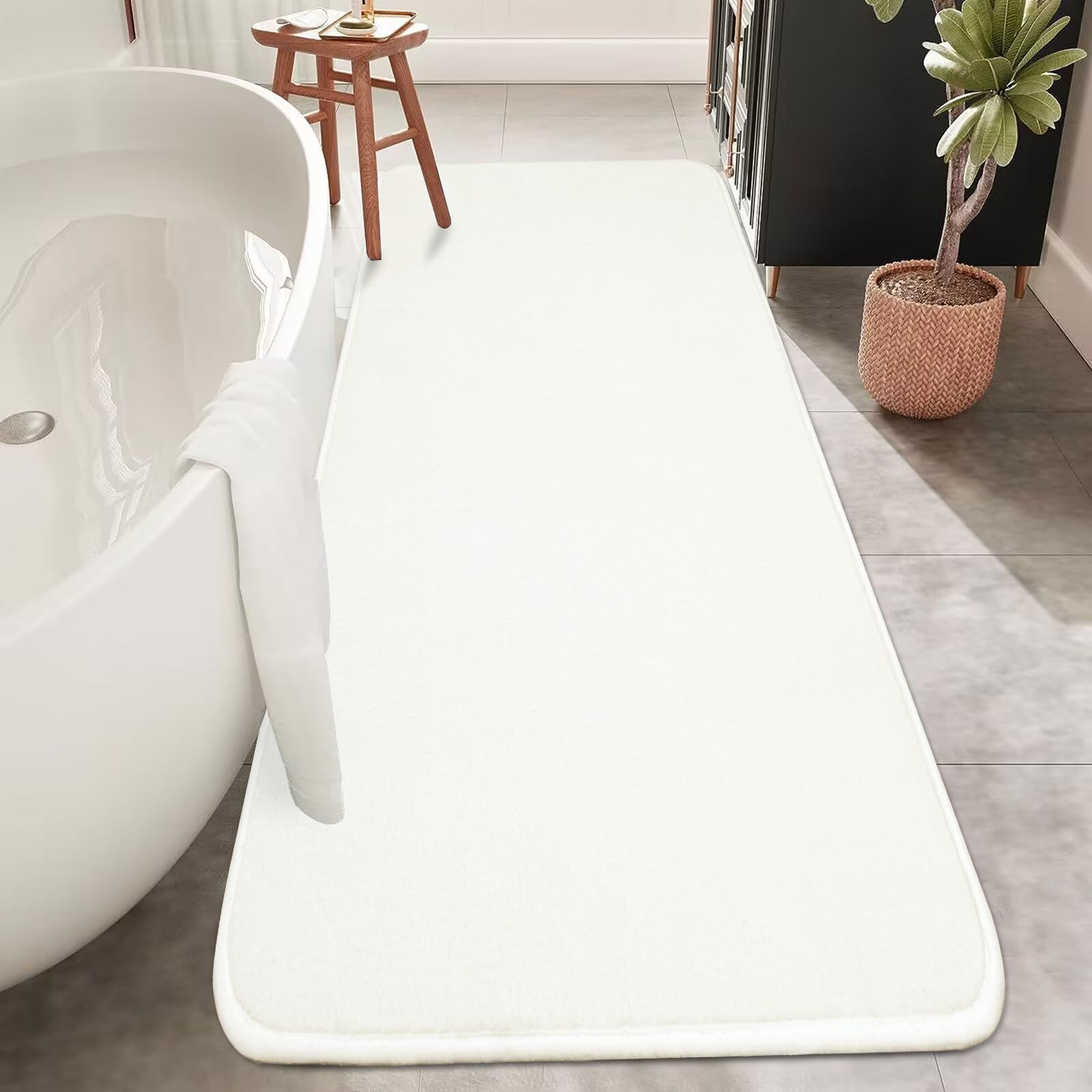 Rururug Bathroom Mat, Large Bath Mats for Bathroom 50x120cm, Non Slip Rug for Bathroom Floor Microfiber Absorbent White Bath Mat