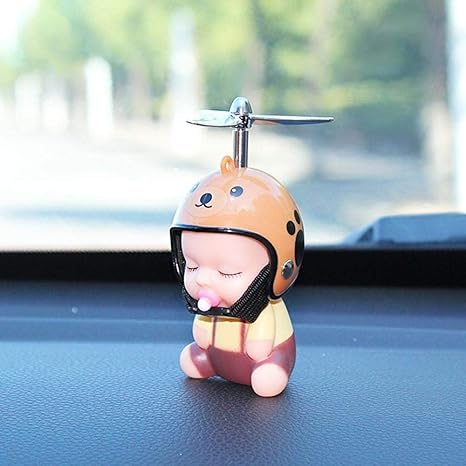 Amazon Co Jp 車の装飾 ヘルメットおかしい車のダッシュボードレビューミラーアクセサリーインテリアホーム置物ミニチュアのクリエイティブかわいいおしゃぶりベビードール Color 10 ホーム キッチン