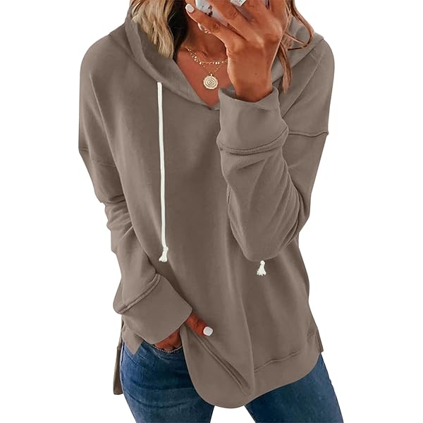 トップス fa.er.ie v neck hoodie V-neck Hoodie Sweater - White | Levi's® US