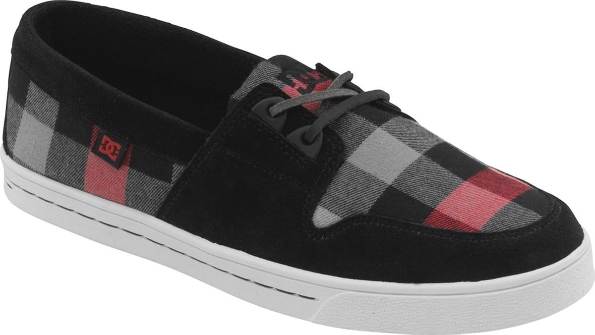 dc boat shoes