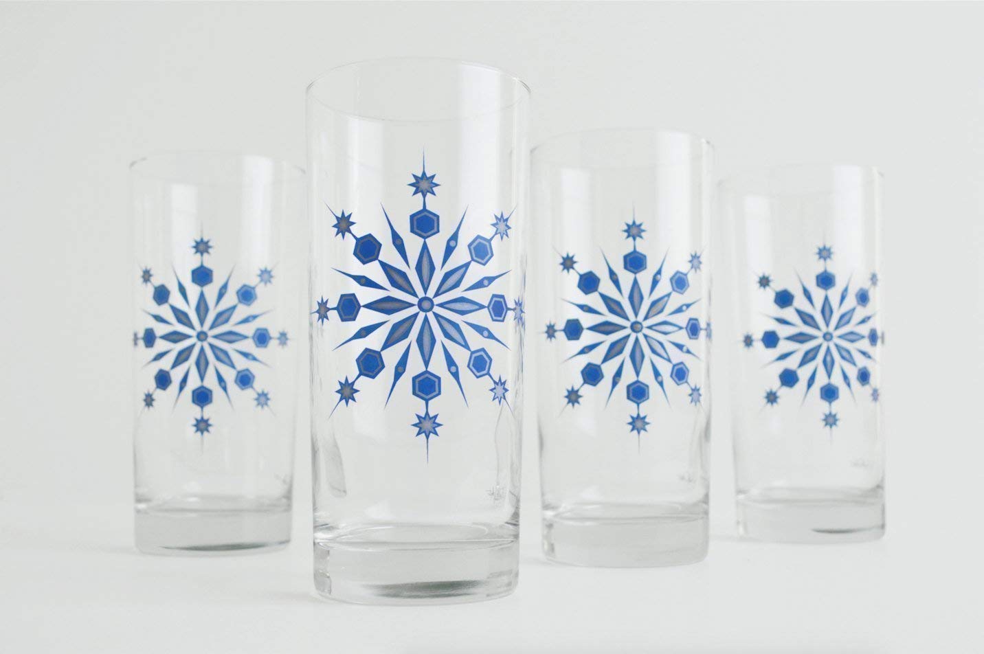 Holiday Snowflake Drinking Glasses Set of 2 Holiday