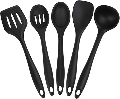 Amazon Co Jp Joyoldelf キッチンツールセット スパチュラ フライ返し シリコン クリーム 調理器具 クッキング 5件 黒 ホーム キッチン