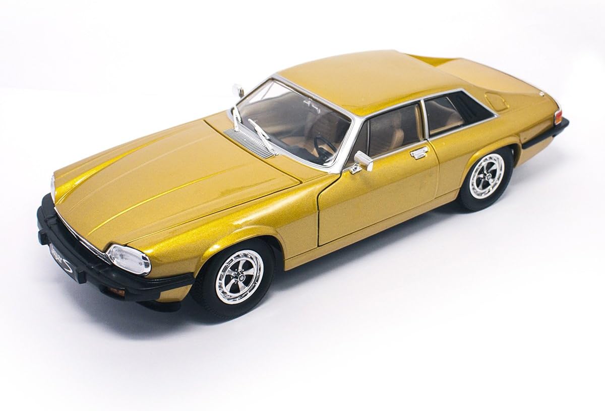 Lucky Die Cast 92658GLD 1:18 1975 Jaguar XJS Model Vehicle, Gold
