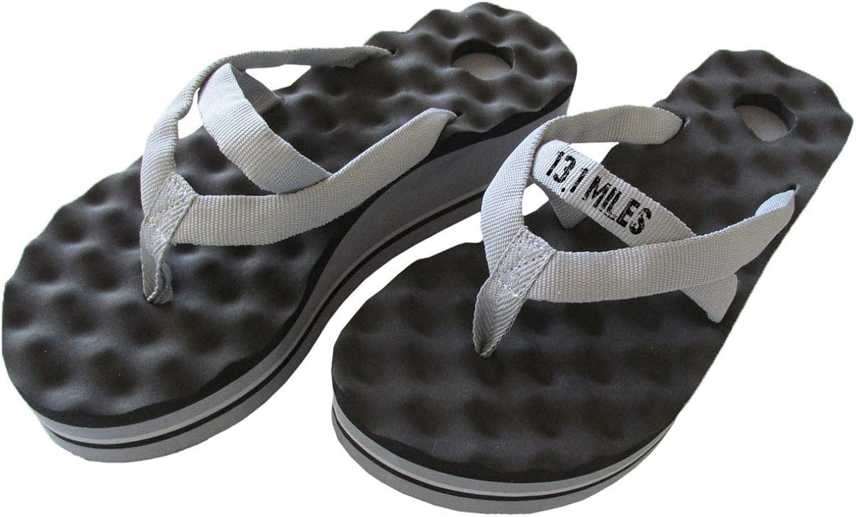 Amazon Com Runningonthewall Recovery Sandals Running Flip Flop Massaging Post Run Footwear Flip Flops