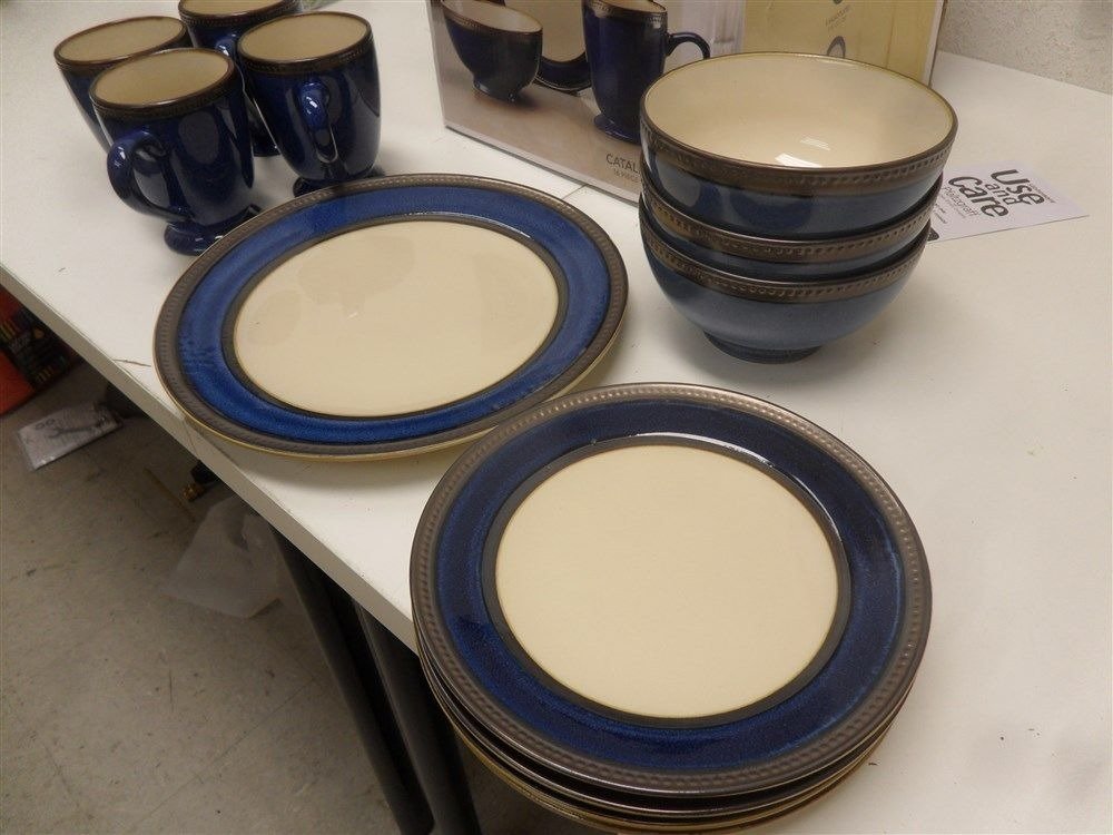 Catalina Dinnerware & Pfaltzgraff 5143125 Catalina Cobalt