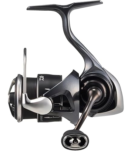 Amazon.com : Daiwa 21 LUVIAS AIRITY FC LT2500S-XH-QD : Sports