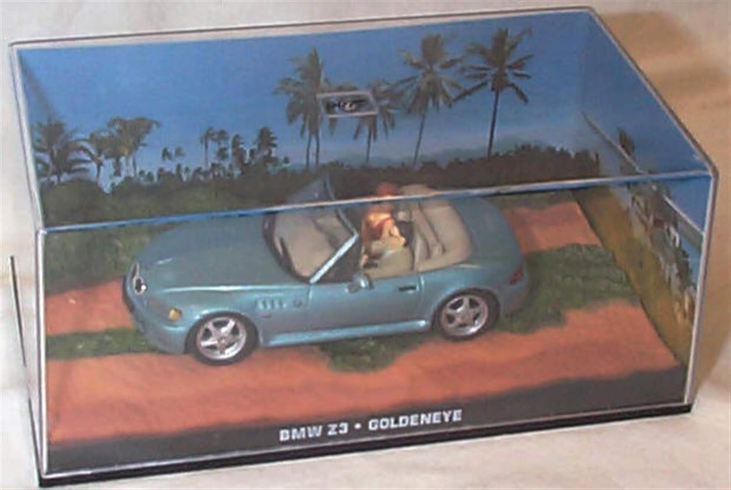 Universal Hobbies james bond 007 goldeneye B.M.W Z3 film scene car 143