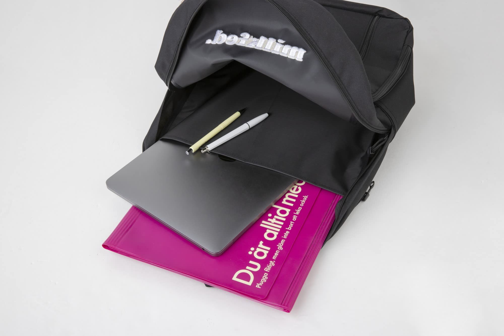 【ミルクフェド ムック本 付録】マルチ ポケット バックパック ブラック