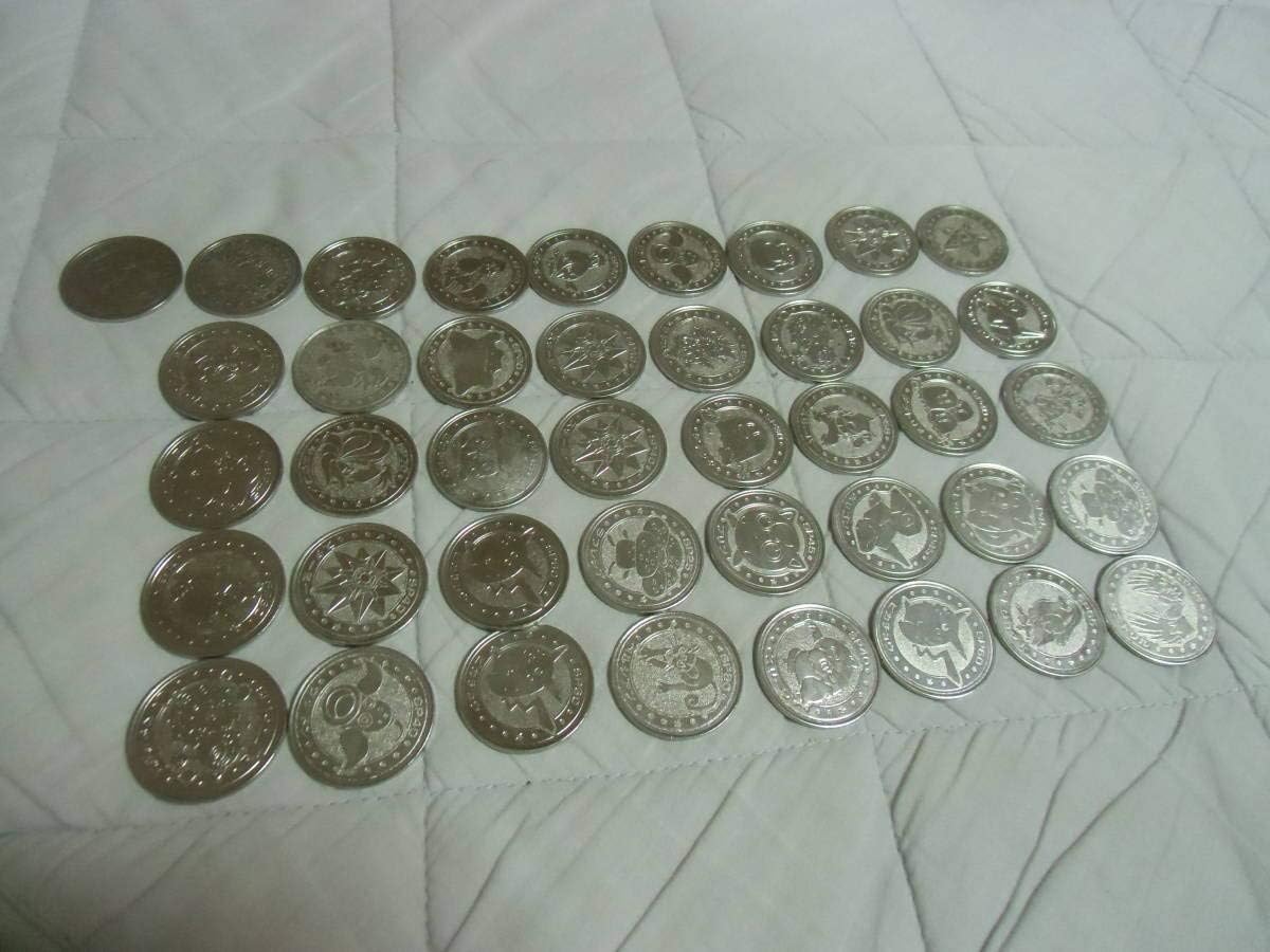 Amazon ポケモン バトル メダル 明治 ジュース 食玩 41枚 セット まとめて ピカチュウ ポリゴン ピッピ コダック ゼニガメ プリン ピジョット おもちゃ ホビー