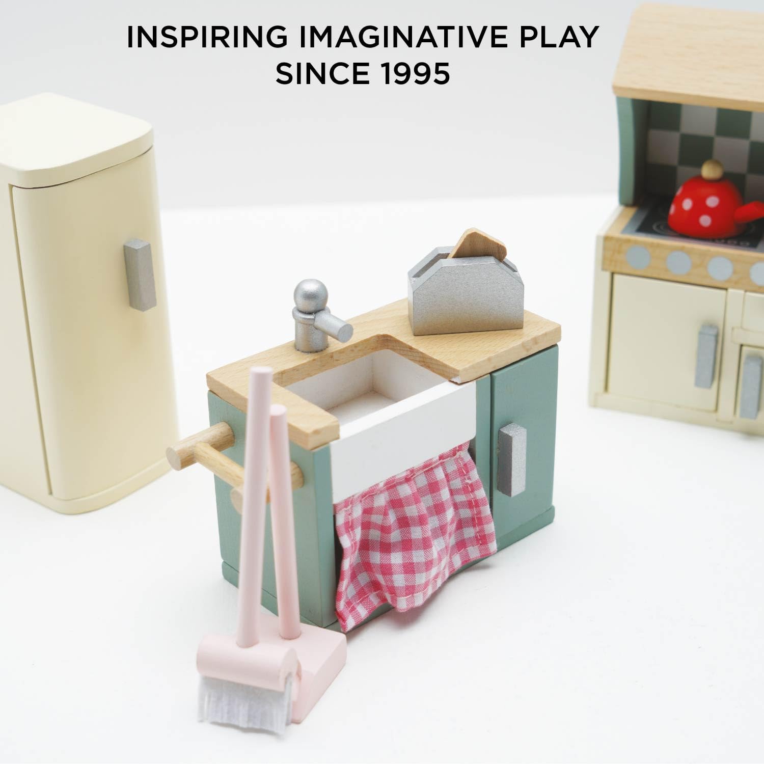 Le Toy Van Daisylane Kitchen Dollhouse Furniture (ME059)