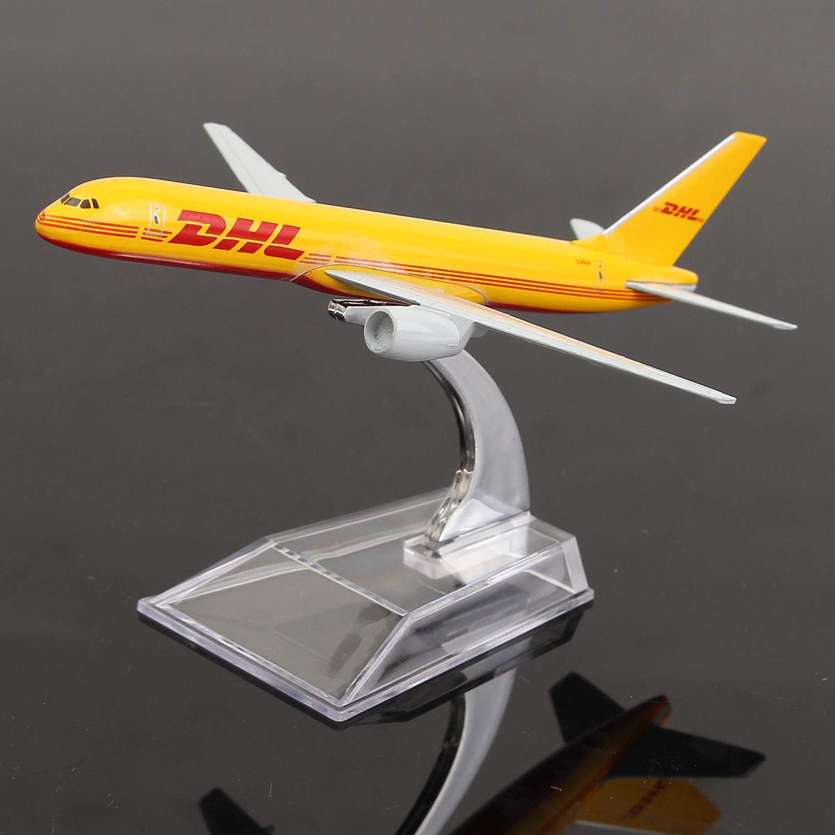 dhl toy plane