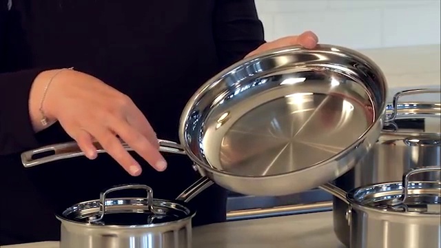 4 Cuisinart+MCP+7N+MultiClad+Stainless+Steel+Cookware