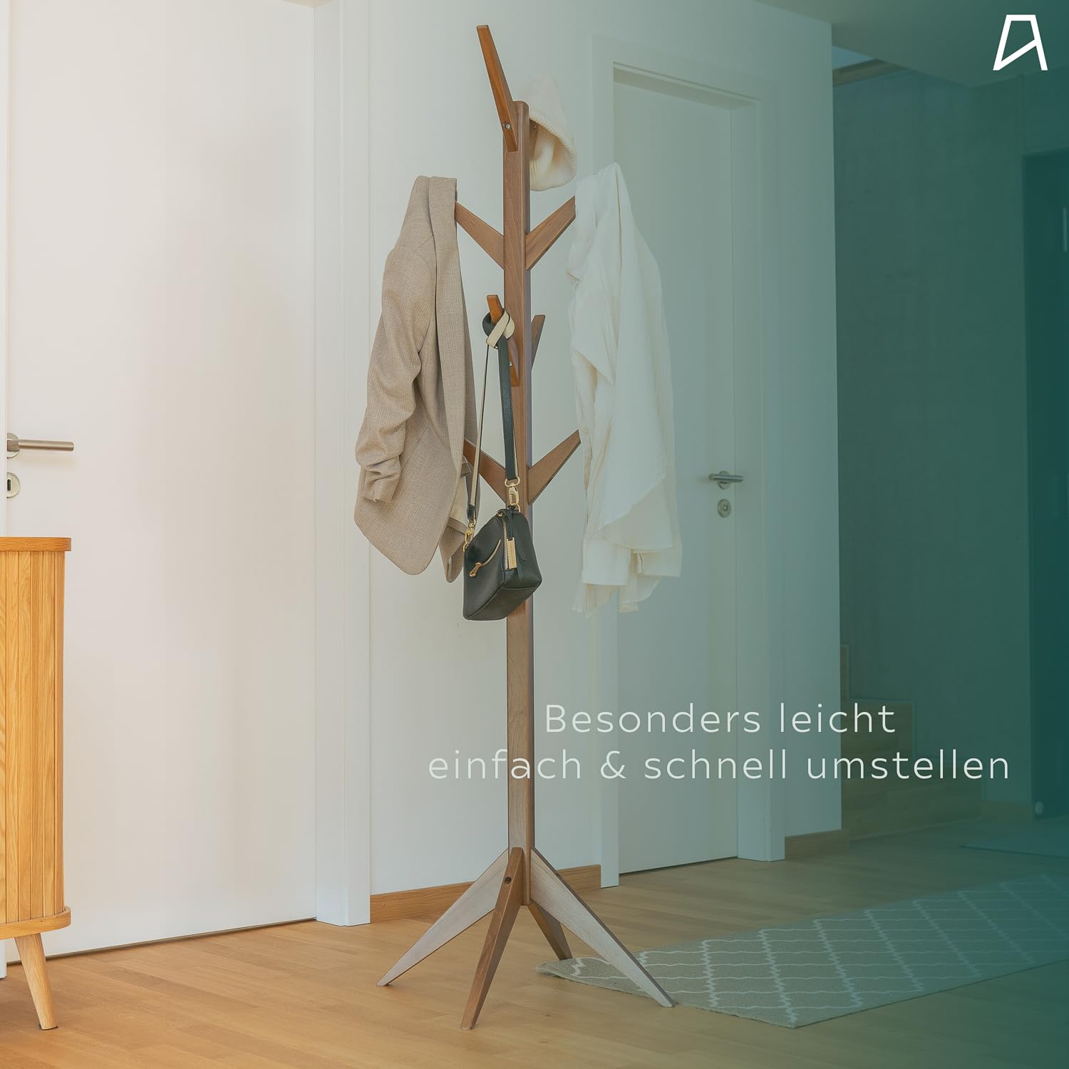 Staboos Massiver Garderobenständer Holz - Buchenholz Baum Garderobe mit Werkzeug - Jackenständer als Äste Garderobe - Standgarderobe (Nussbaum) 4