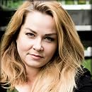 Julia Dippel
