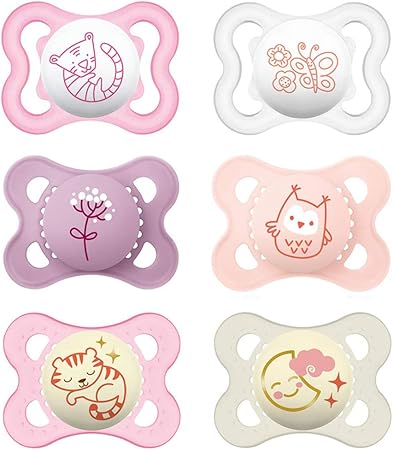MAM Day & Night - Chupete de silicona (0-6 niñas), pack de 6 chupetes con 3 cajas de viaje