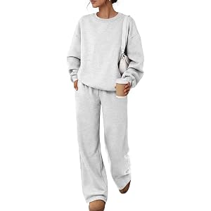Trendy Queen Womens 2 Piece Sweatsuit Fall Sweat Outfits Lounge Sets 2026 | Soft Fleece Interior, Chic Drop Shoulder, Travel