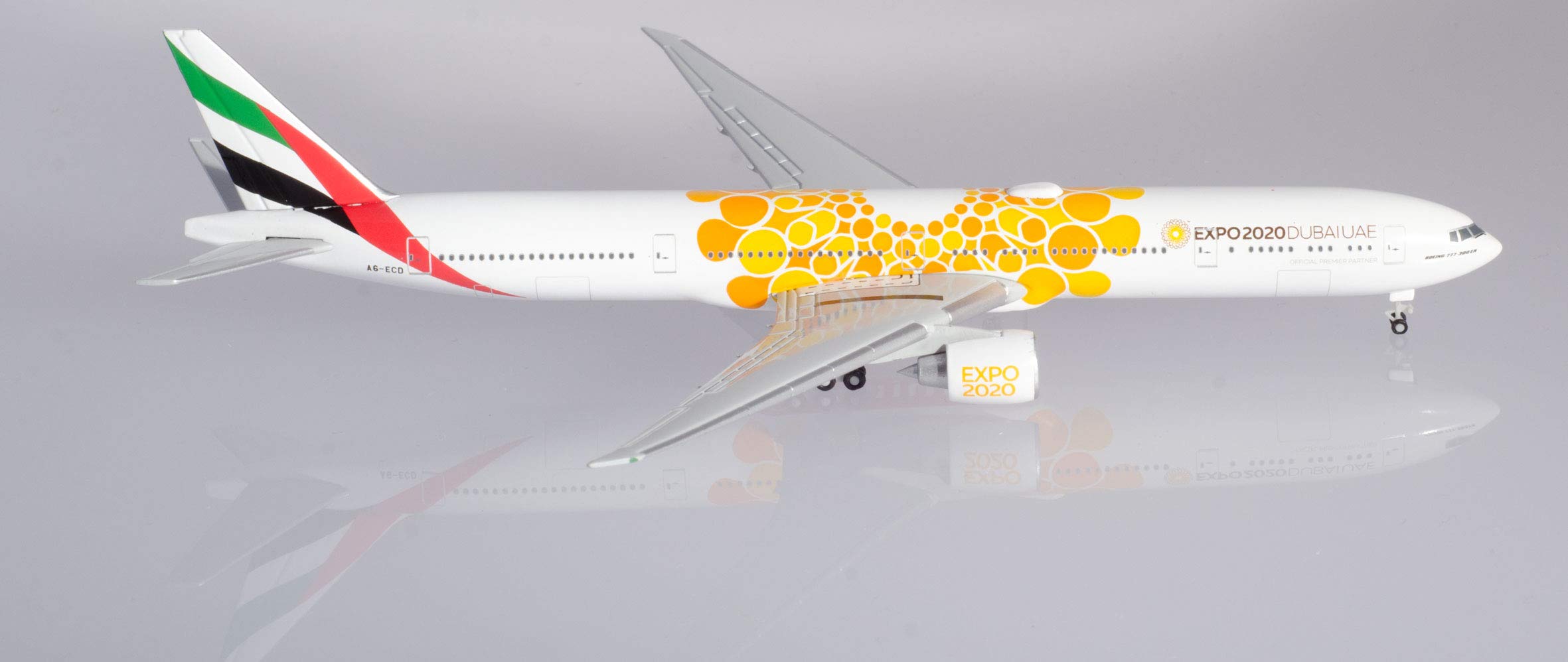 herpa Emirates Boeing 777-300ER Expo 2020 Dubai, Opportunity Delivery of miniatures to collect handicrafts and as a gift
