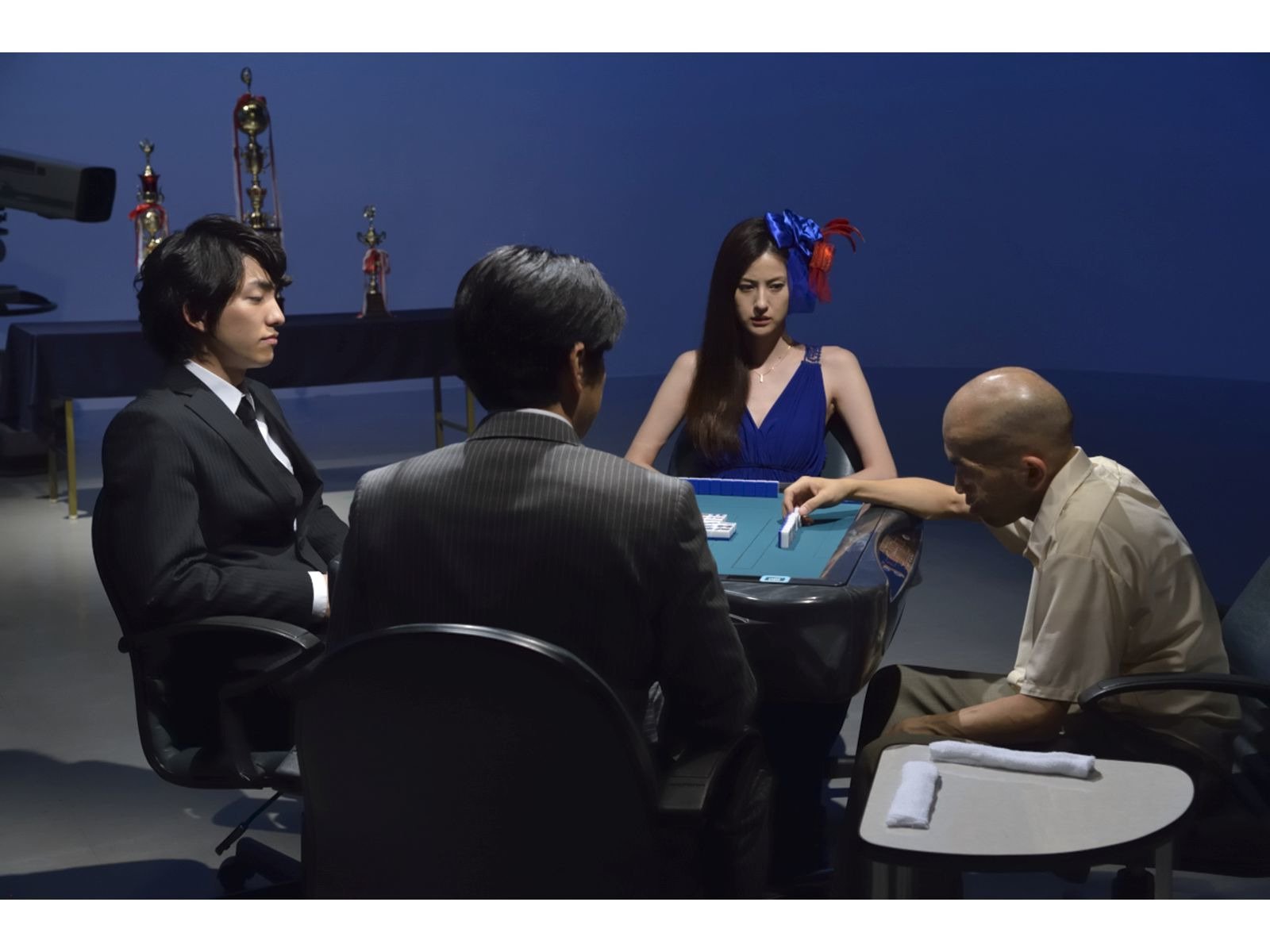 市場 中古 全日本竜凰位トーナメント篇 裏レート麻雀闘牌録 凍牌 全6巻 Dvd