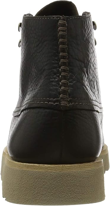 clarks trace quest boots