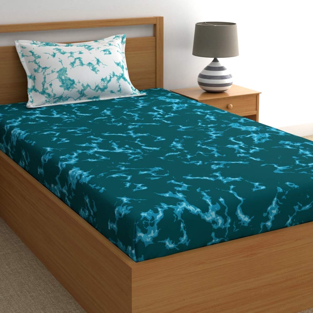 Dreamscape 100 Cotton Single bedsheet with 1 Pillow Covers Set, 210TC