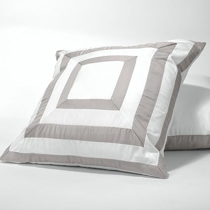 Amazon Com Throw Pillows Decorative Pillows Bedding Accent
