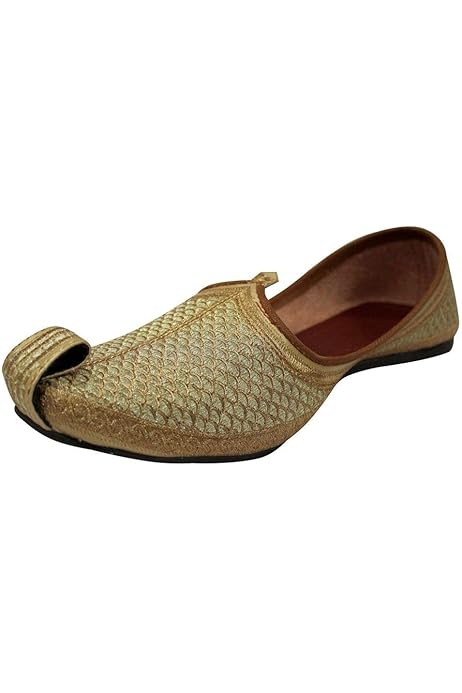 Gold Zari Punjabi Jutti 