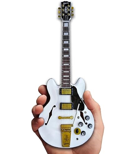 Amazon.com: FanMerch Keith Moon Pictures of Lily Tribute