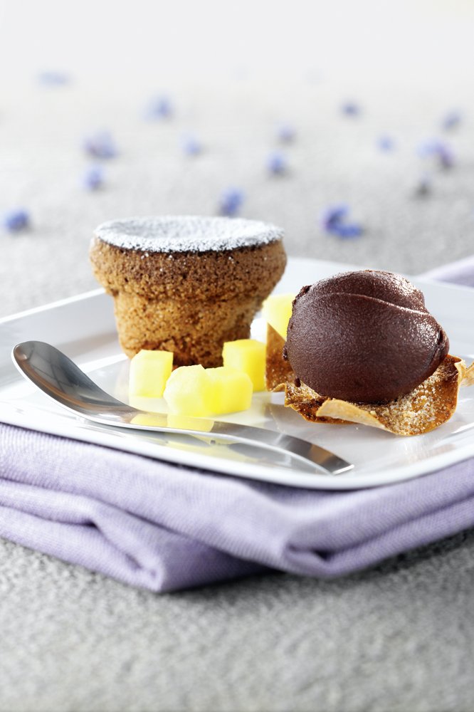 [- Freitag in Deutschland: 10 wunderbare Menüs von Sternekoch Björn Freitag -]